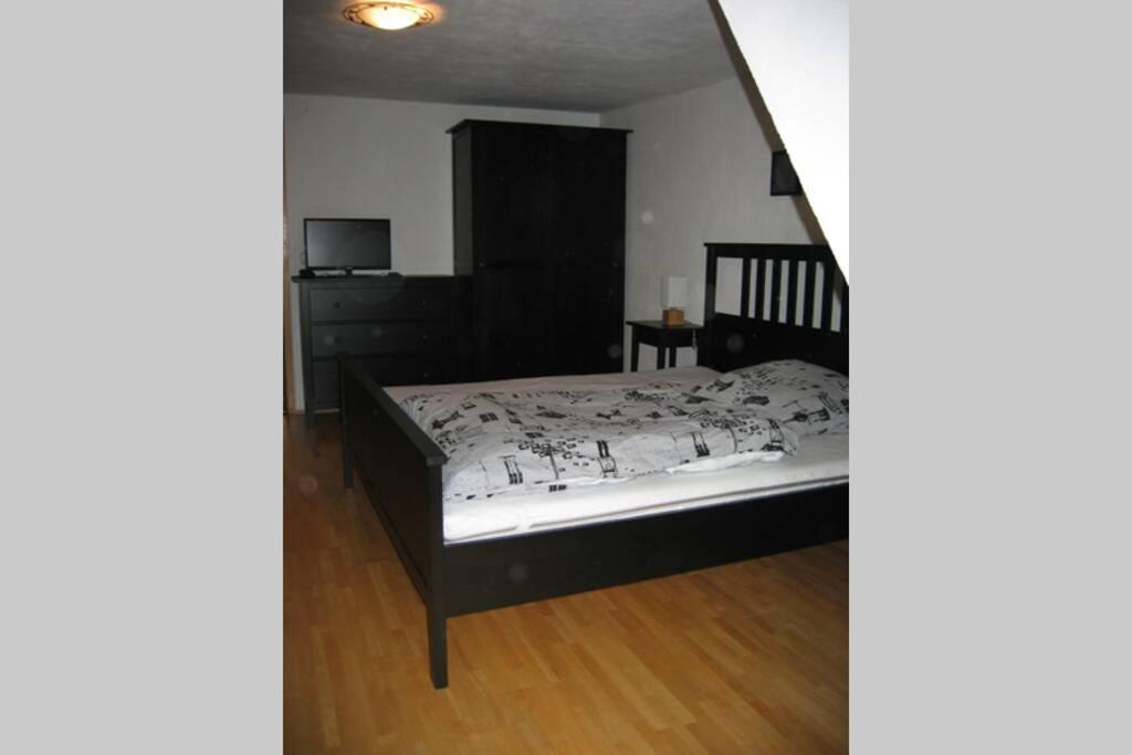 Staying In An Historic Frame House Munden  Luaran gambar